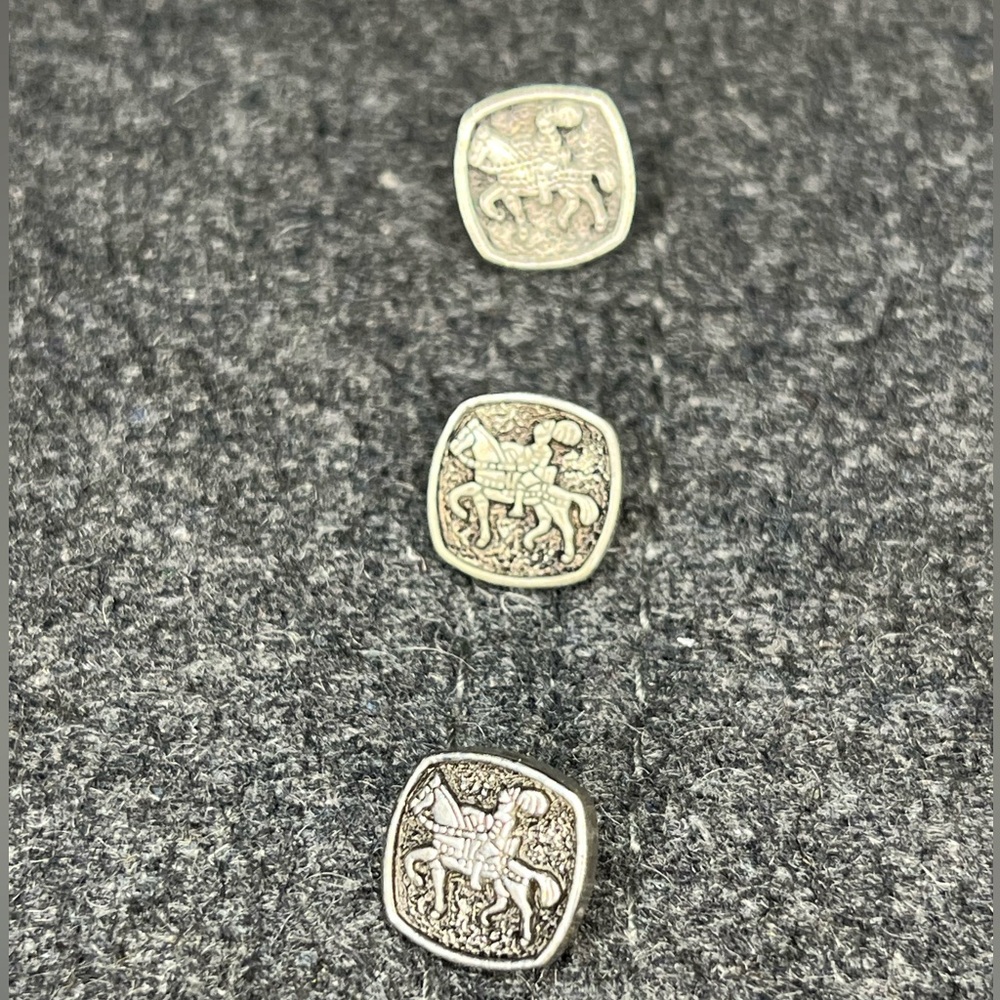 3 Vintage buttons knight on horse